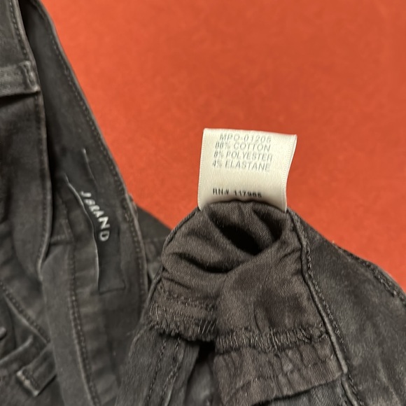 J Brand Black Mercy Cropped Jeans in a Size 27 - Picture 8 of 13